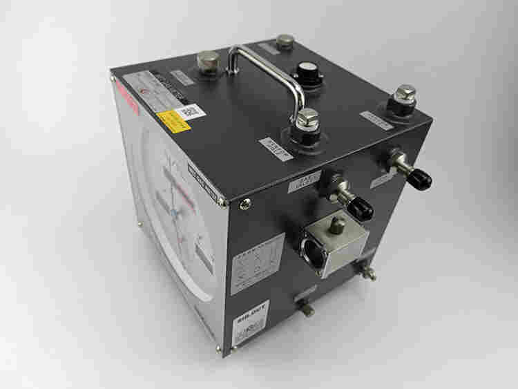 湿式气体流量计 /标配 GM9-W-NK-1B M241586