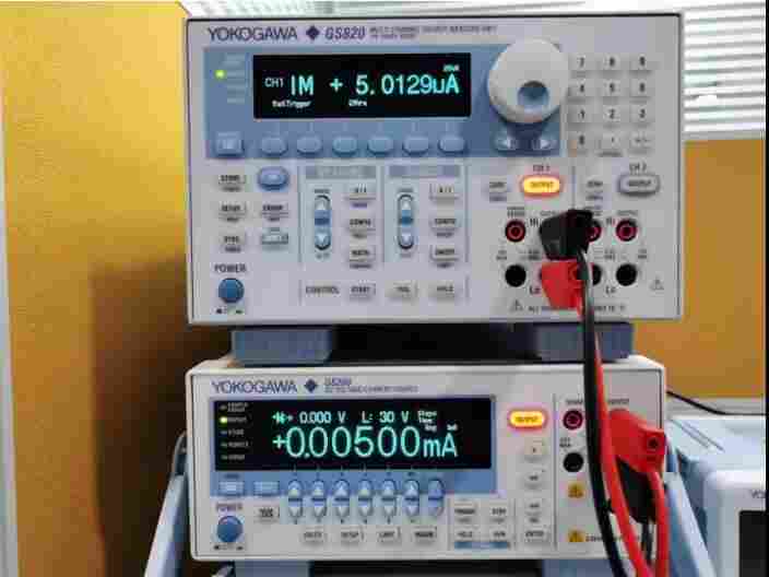 微安级小电流如何测量并自动记录？