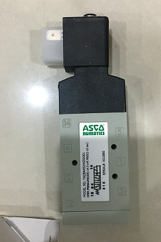 原装YA2BA4524G00061先导阀实物图