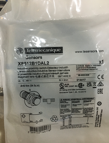施耐德旗下Telemecanique传感器XS512B1DAL2介绍