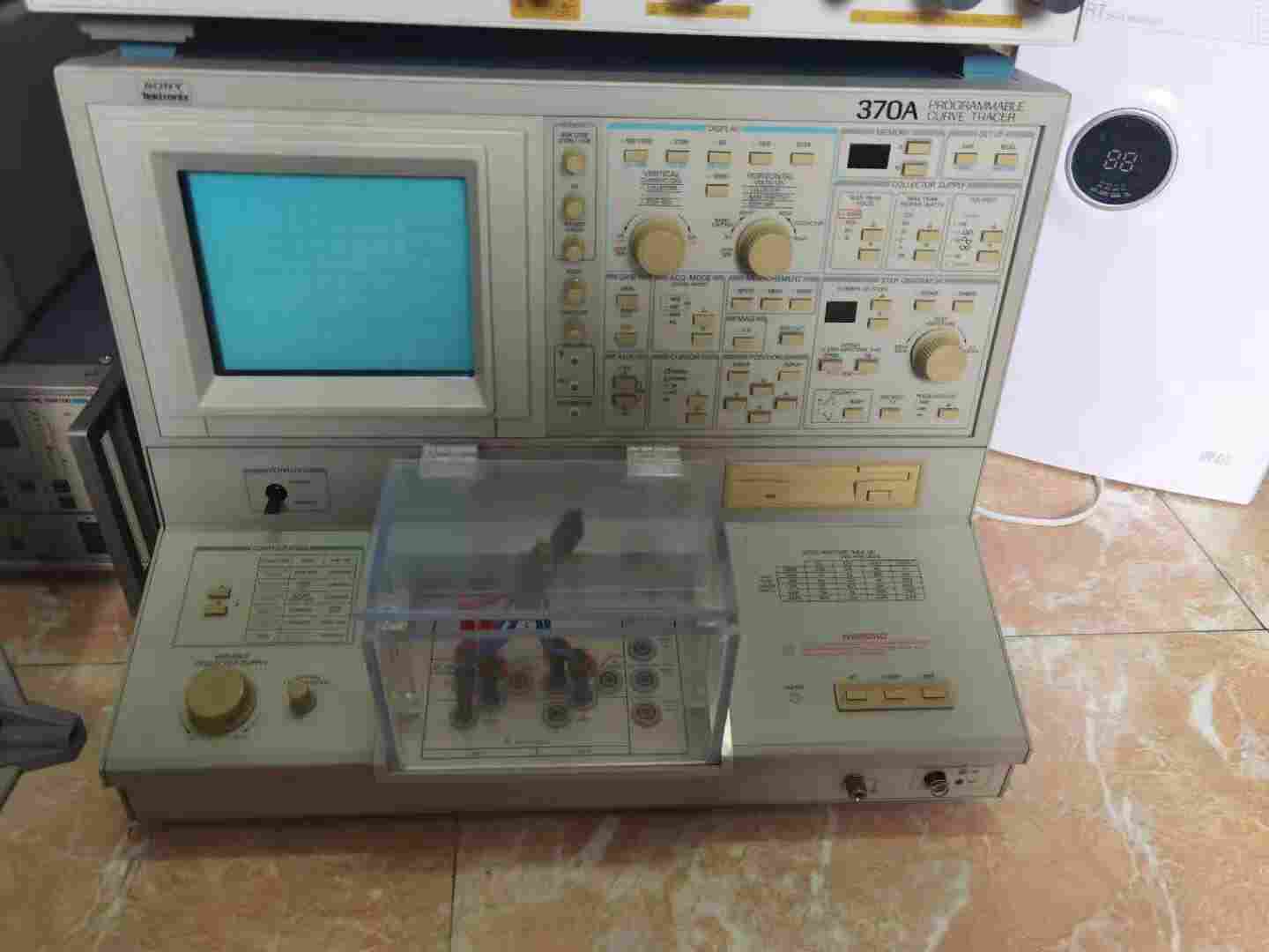 tektronix371A晶体管测试仪-进口原装