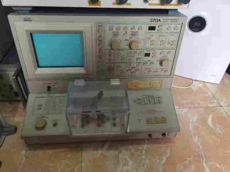 原装Tektronix370B晶体管测试仪-现金收购