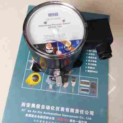威卡DPGS40.100-D差压表 0.25MPa差压开关 wika代理