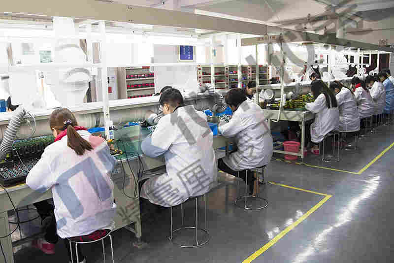 180精致型多功能电力仪表