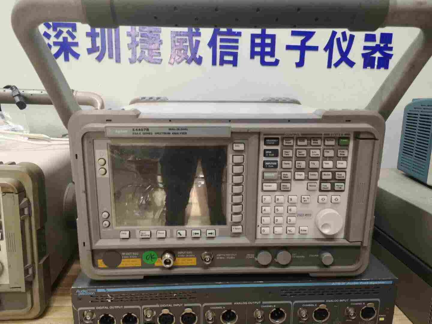 Agilent安捷伦E4407B 26.5GHz频谱分析仪