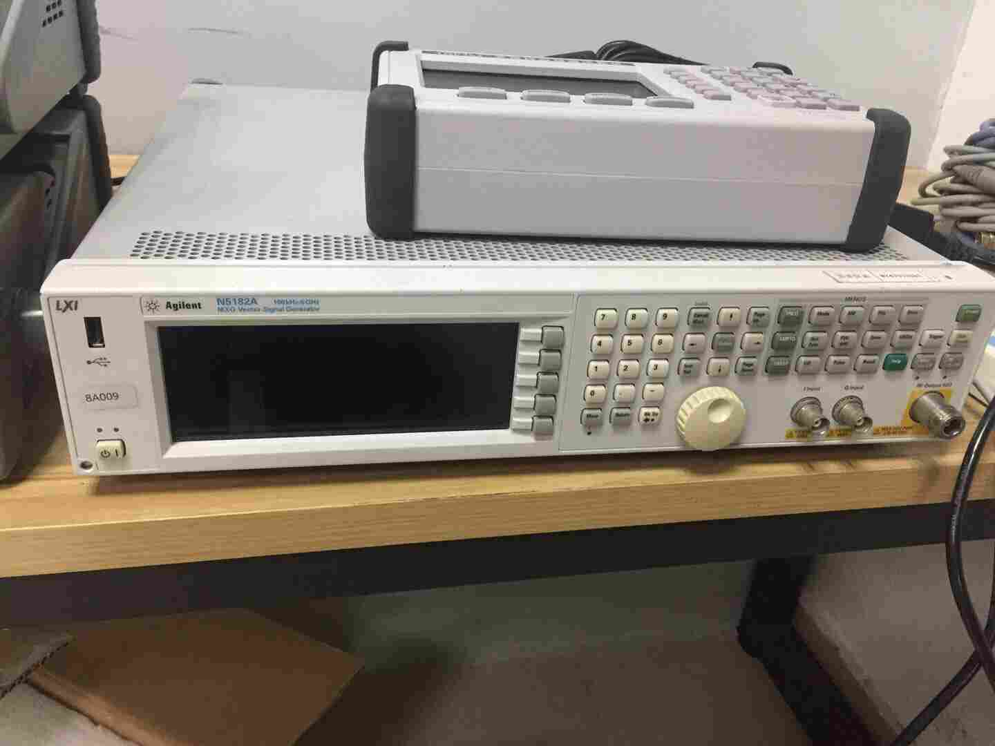 模拟信号发生器Agilent E8257C现金回收