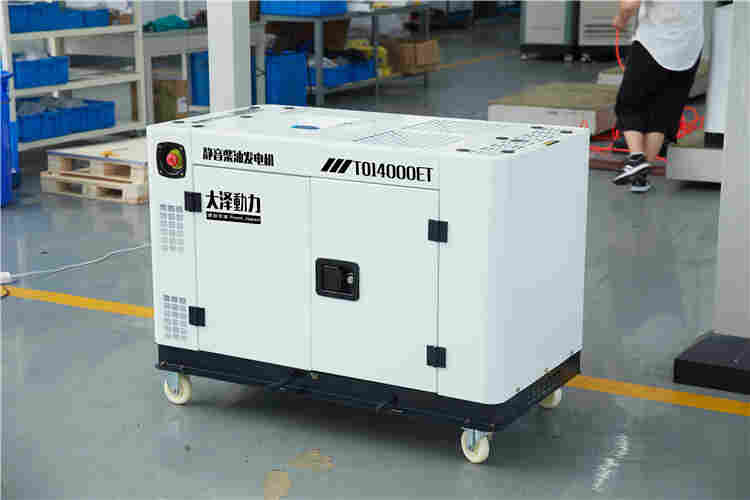 15KW小型柴油发电机大泽动力