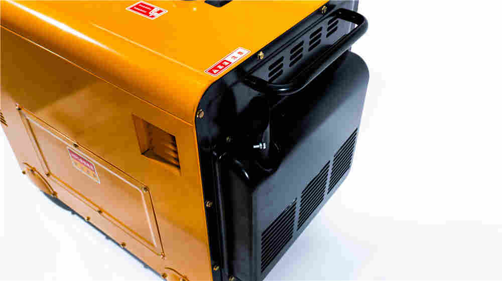 静音箱体8KW柴油发电机