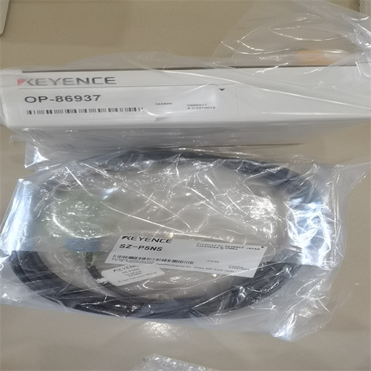 1688802385252175.jpg 基恩士KEYENCE充电插头SR-PU1检测范围