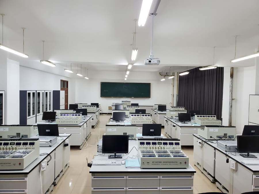 天津梦祥原20套光电实验平台进入长春理工大学光电实验室
