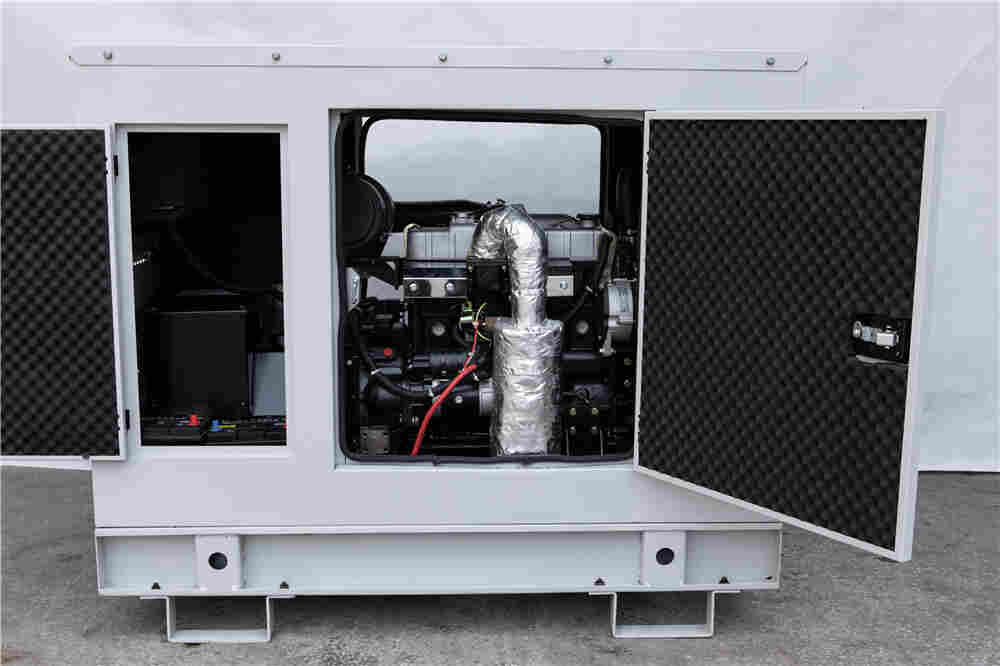 20KW柴油发电机四缸水冷大泽动力