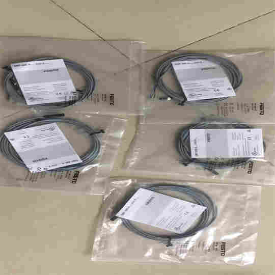 SMT-8M-A-PS-24V-E-2.5-0E 574335 (3).jpg