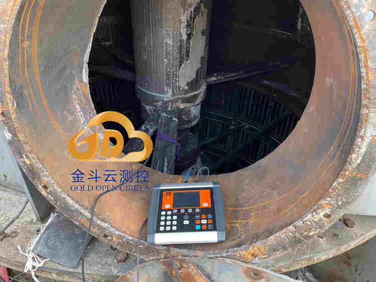 1657603126262247.jpg 选粉机振动异常应该怎么做?达到转速合适?