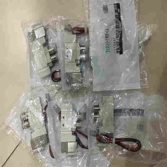 结构材质分析 SMC电磁阀SY3100-5U1