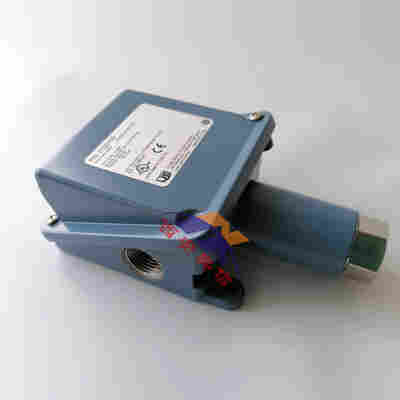 H100-701润滑油ue压力开关 J120-126/J120-134防爆压力逻辑开关 ue压力控制器