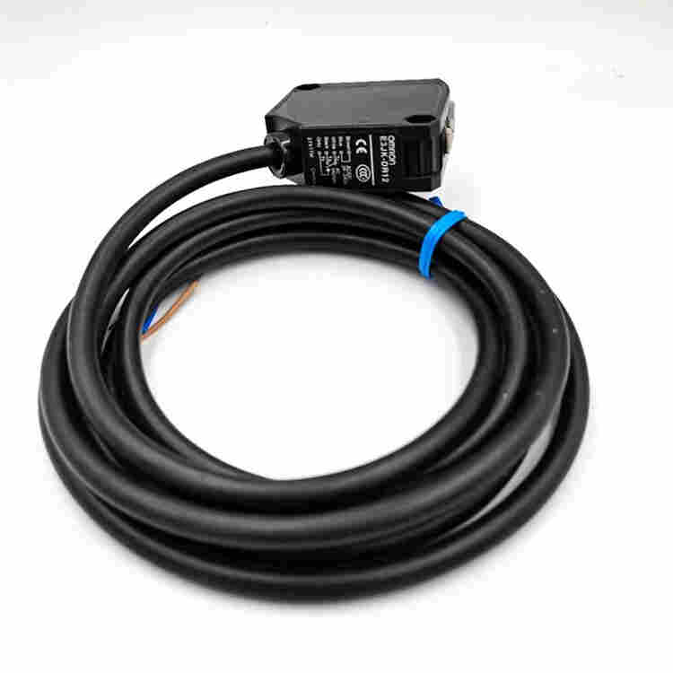 原装欧姆龙传感器E3F3-R37光电开关-2022已更新