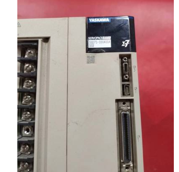 Yaskawa伺服驱动器SGD7S-330A00A002转速3000转