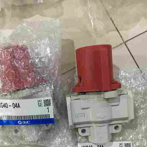1673240709916447.jpg 描述SMC带锁孔残压释放3通阀VHS40-F04A