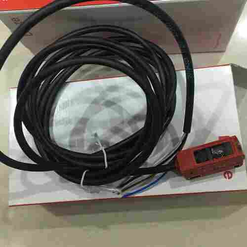 安装使用劳易测传感器HT3CL2/4P-M8