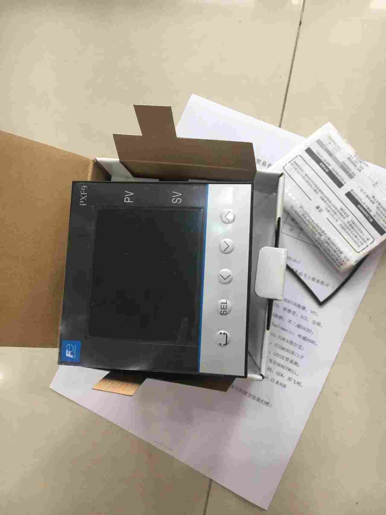 简要分析富士FUJI温控器PXF9AEY2-1W100