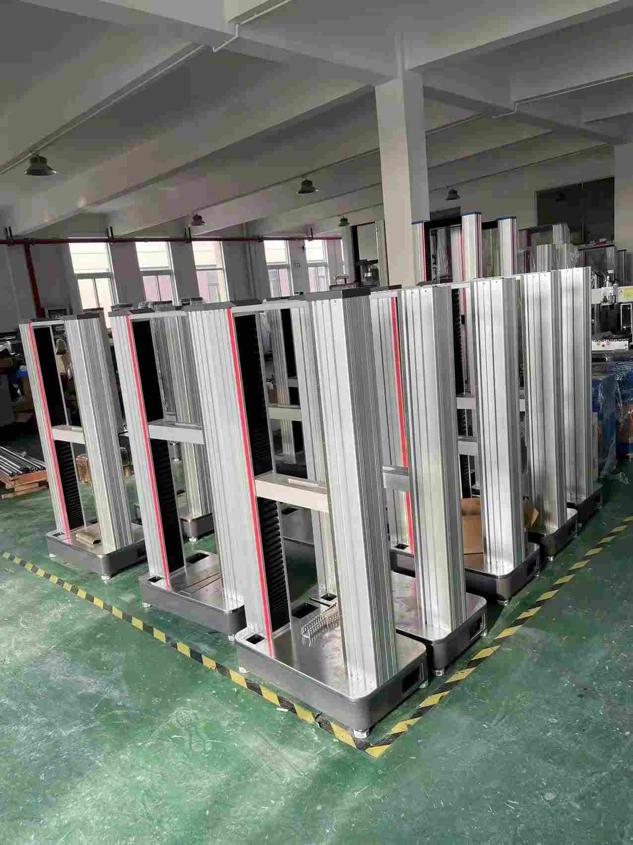 衡翼改性塑料试验机的特点