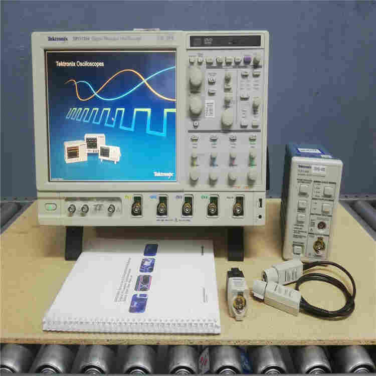 Tektronix DPO7104C泰克数字示波器