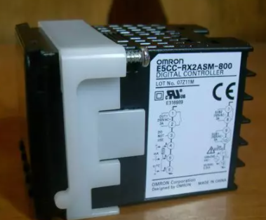 1682302605488254.png 操作简单E5CC-QX2ASM-802欧姆龙的温控器