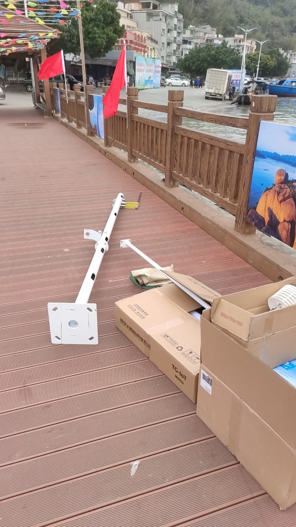 东莞万江大桥水情在线监测系统安装案例