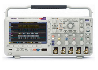  DPO2002B数字示波器 