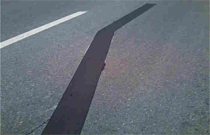 孝感马路裂缝胶带现货销售/2023