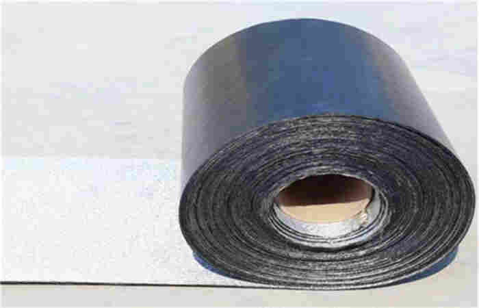 韶关公路裂缝抗裂贴养护产品/2023