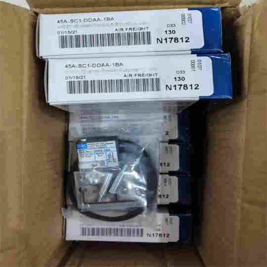 1685757746354290.jpg 德国SICK镜反射式光电传感器DT50-N1113