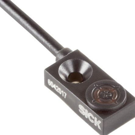 IQ04-IB5PSKW2S施克电感式接近传感器