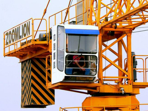 塔吊司机危险驾驶行为监控报警系统