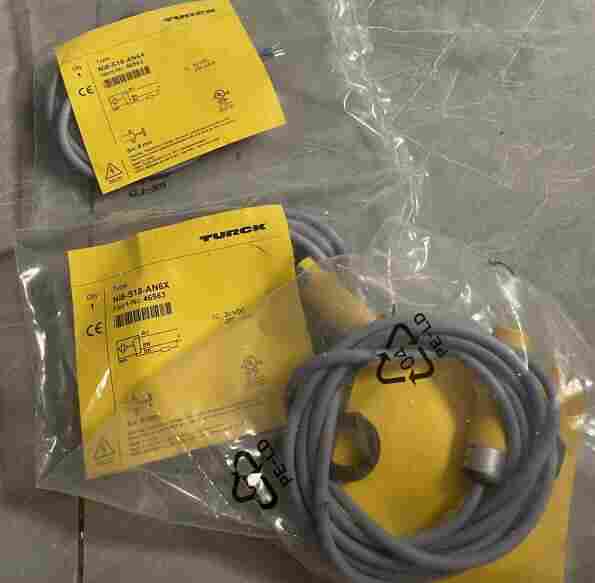 解析图尔克TURCK电感式传感器NI8-M18-AD4X