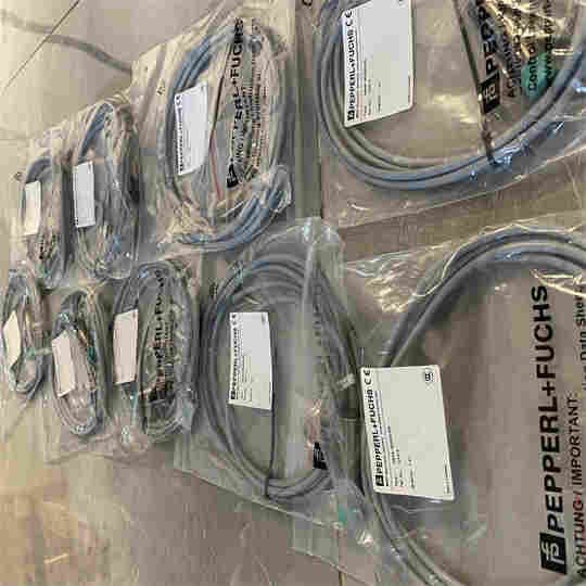 NBN8-8GM60-WS  124313 (1).jpg