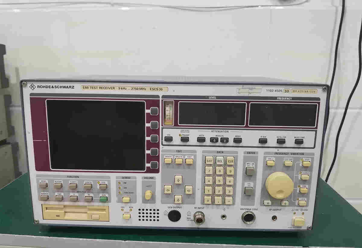  罗德与施瓦茨 ESCS30接收机 EMI测试仪