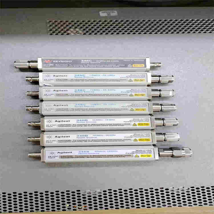 Agilent N8975A+346C资料