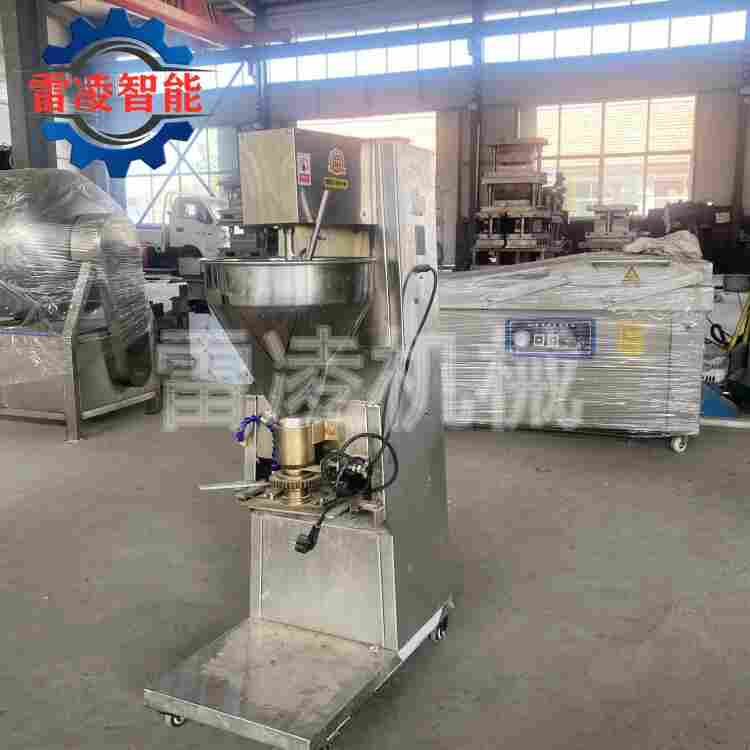 全自动实心丸子机 撒尿牛丸加工设备 鱼丸机生产厂家