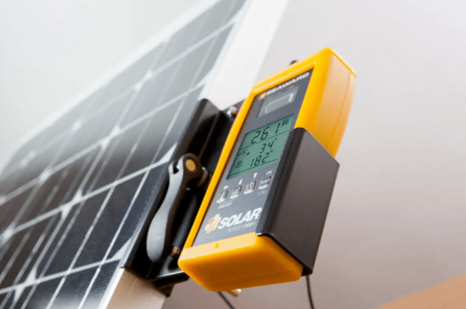 英国Seaward Solar Survey 200R太阳辐照度计 记录仪