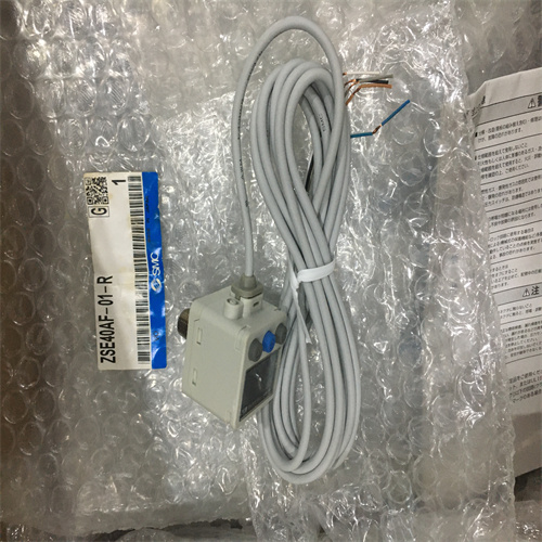 简述SMC数字式压力开关ZSE20B-R-01-W