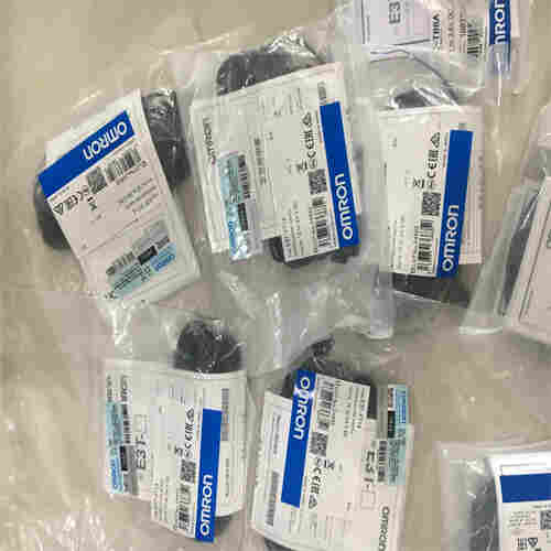 1712548843130330.jpg 欧姆龙OMRON接近传感器E2E-X3D1-N外壳防护等级