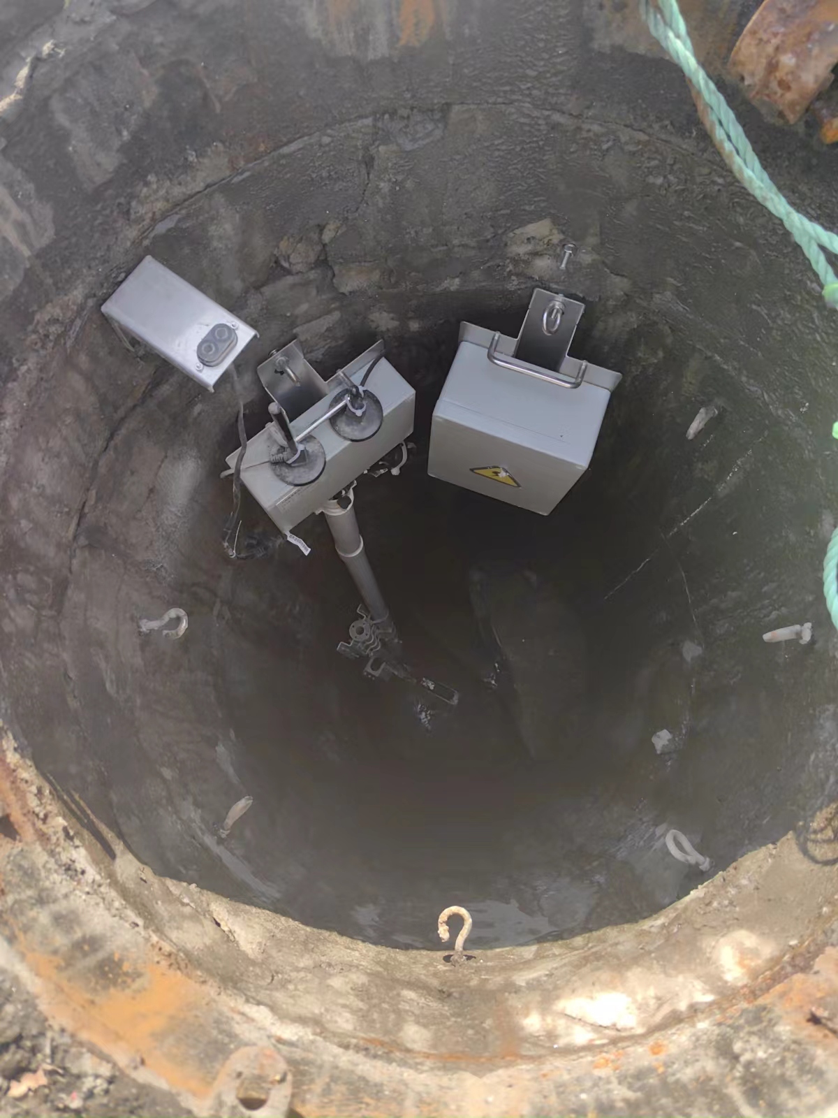 广东污水井管网流量在线监测系统安装方案JYB-GS