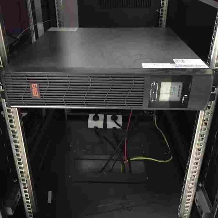 易事特UPS电源EA9010S3/1高频三进单出10kva/9kw支持并机