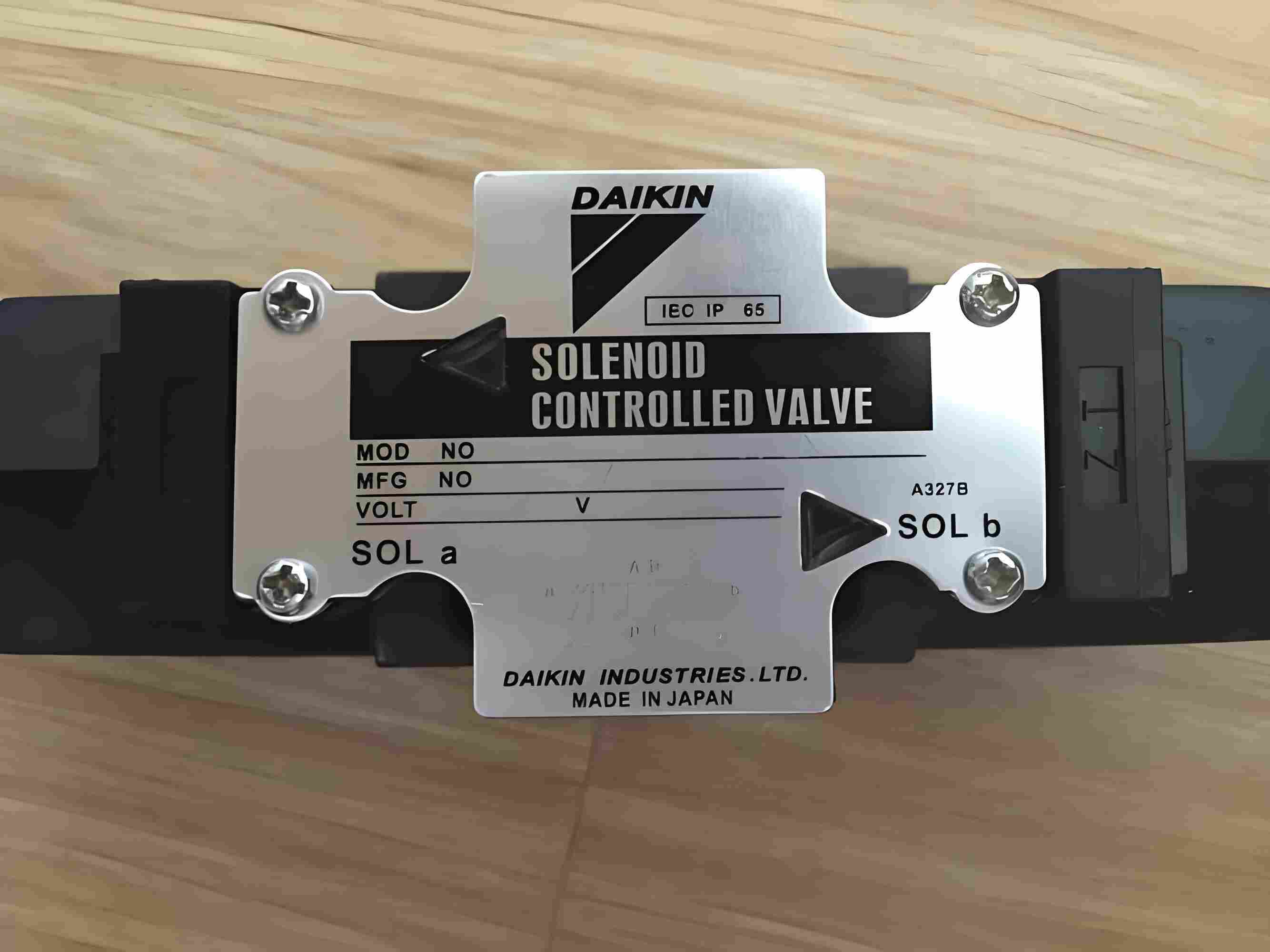 优惠DAIKIN叶片泵