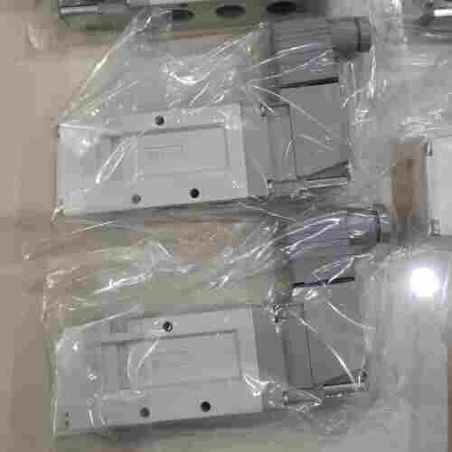 SMC单电控电磁阀型号VF5120-4DD1-03