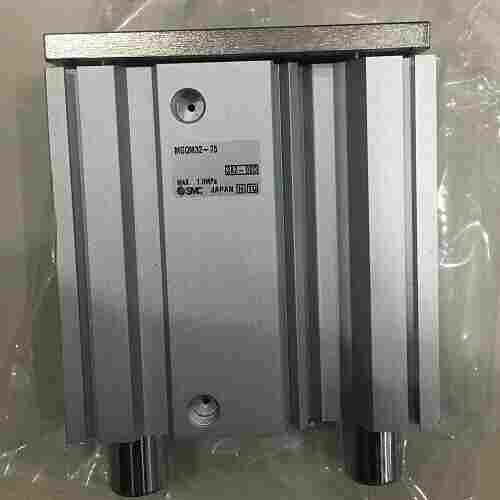 1723535983496965.jpg SMC选用技巧MGQM32-50薄型带导杆气缸