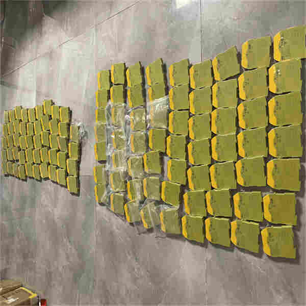 1738804441890369.jpg 750107 . (3).jpg