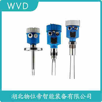 音叉物位開(kāi)關(guān)FTL51-AC82BB4G4A WVD