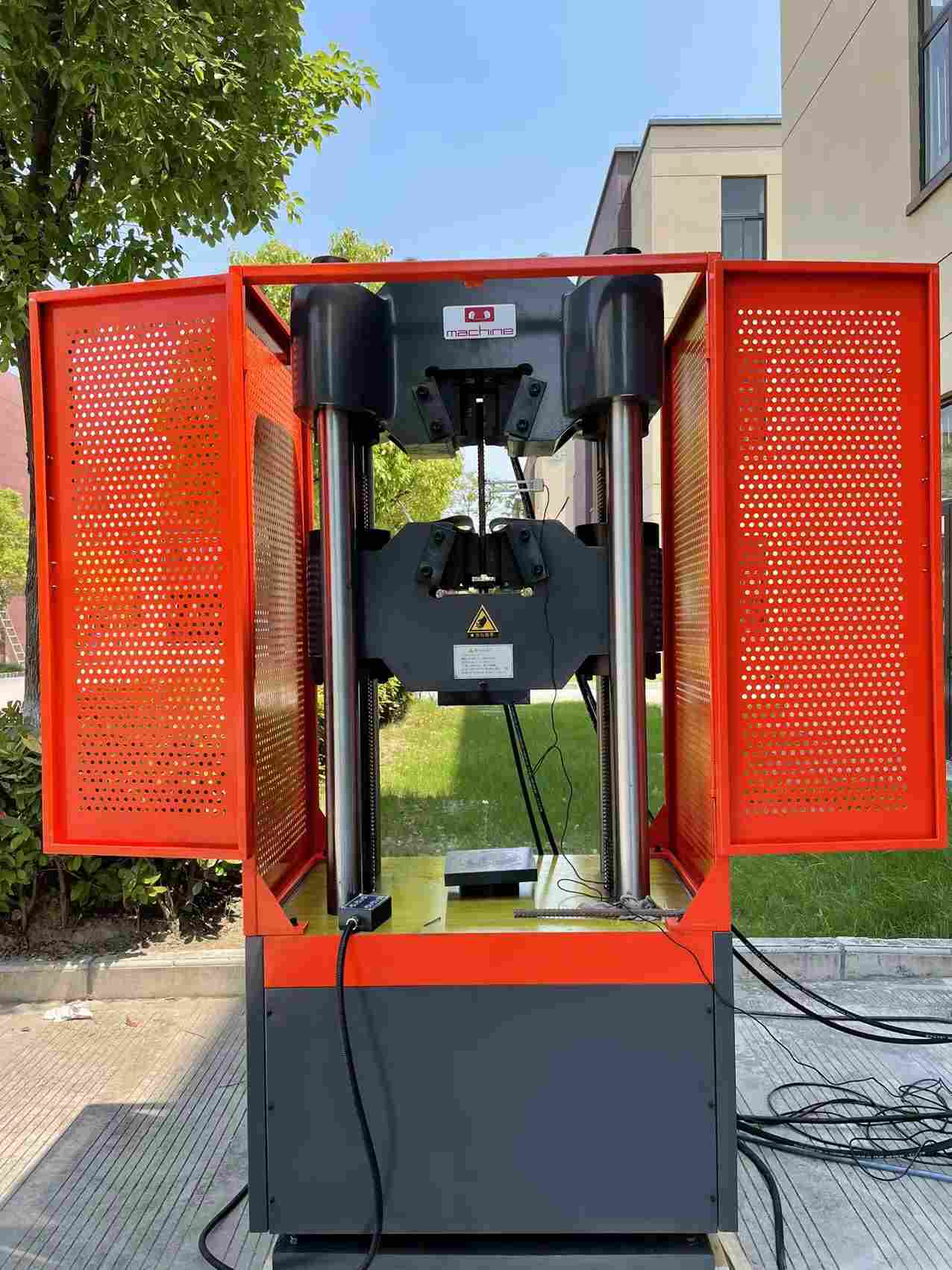 100噸電液伺服液壓材料試驗機主要特點